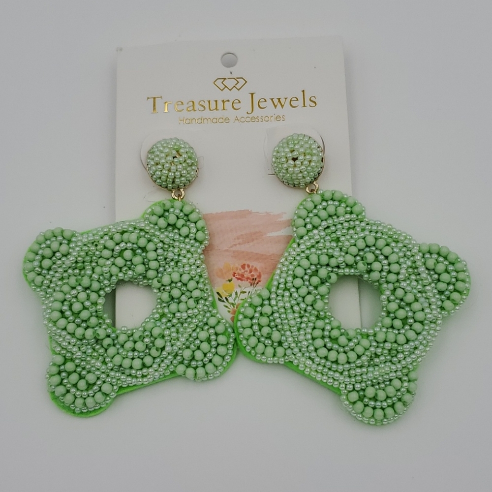 Treasure Jewels Green Seed Bead Earrings